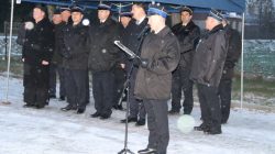 Przekazanie samochodu dla OSP Kaczki Średnie