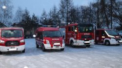 Przekazanie samochodu dla OSP Kaczki Średnie
