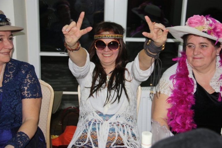 Brudzew. Bal karnawałowy Klubu Seniora "Srebrzyści