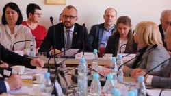 Strajk nauczycieli. Sesja Rady Miejskiej Turku (18.04.2019)