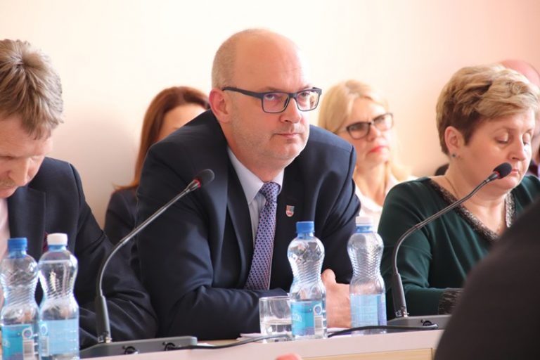 Sesja rady Powiatu Tureckiego (25.04.2019) - strajk nauczycieli