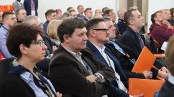 Kaczki Średnie. Konferencja „Precyzyjna przyszłość rolnictwa