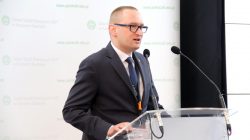 Kaczki Średnie. Konferencja „Precyzyjna przyszłość rolnictwa