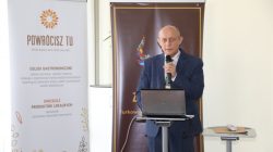 Turek. Konferencja Lekarz leczy, natura uzdrawia