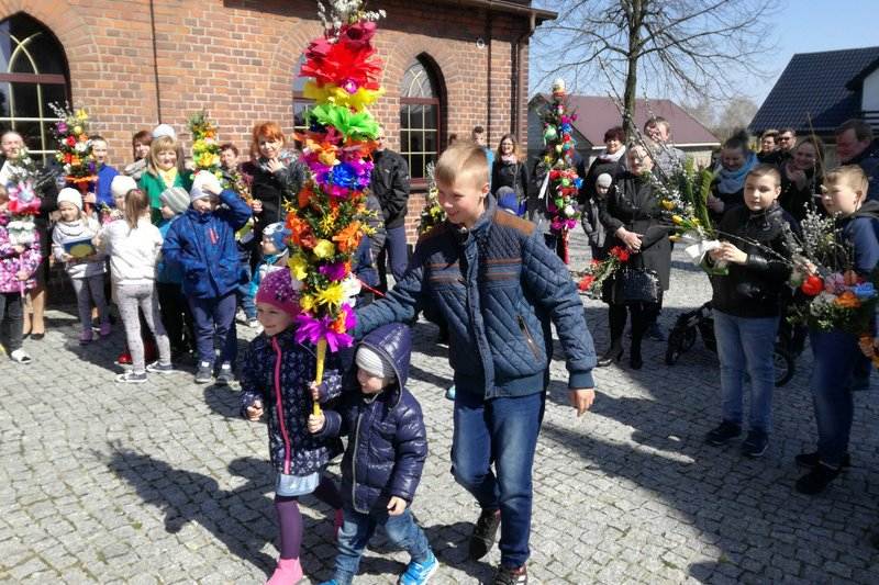 Władysławów. Konkurs na najpiękniejszą palmę wielkanocną