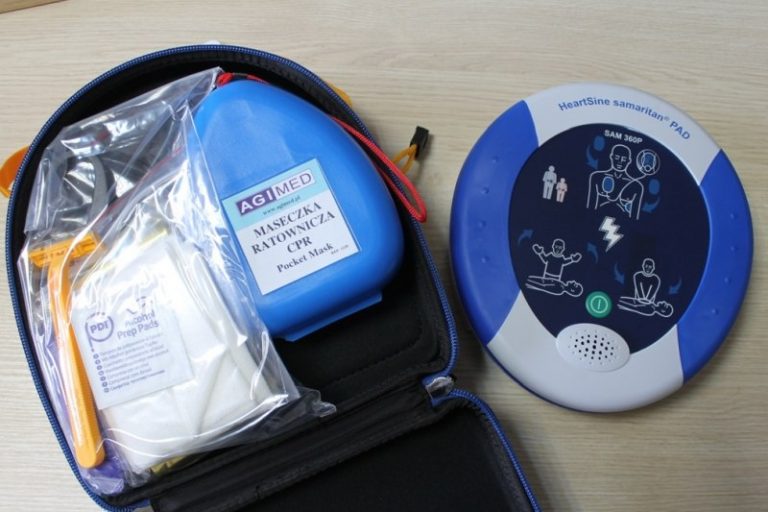 Turek. Zakupiono dwa automatyczne defibrylatory