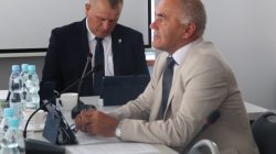 Kawęczyn. Sesja rady gminy