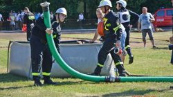 Kaczki Średnie. Gminne zawody sportowo - pożarnicze