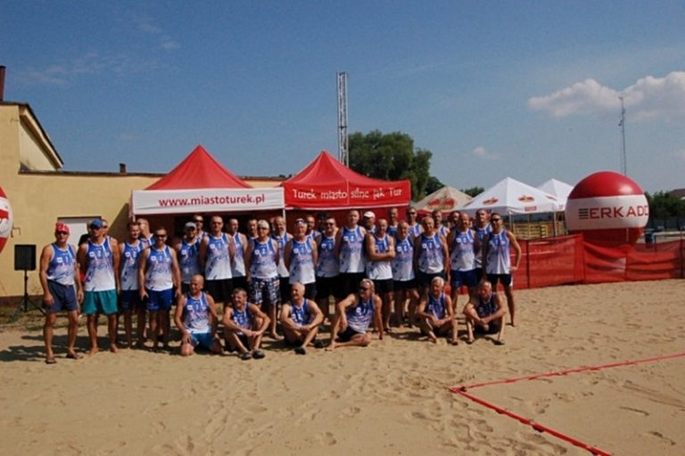 Turek. Turniej siatkówki plażowej