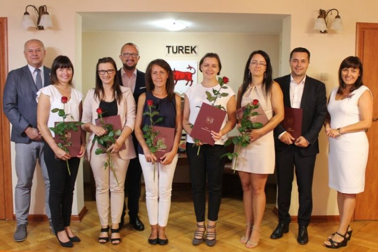 Turek. Awanse nauczycieli