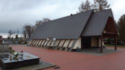 Zniczodzielnia na cmentarzu komunalnym w Turku