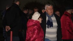 Demonstracja pod Sądem Rejonowym w Turku