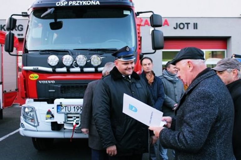 Przykona. Nowy wóz dla OSP