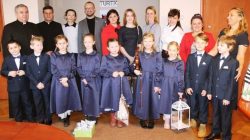 Z kolędami i światełkiem do Urzędu Miejskiego w Turku
