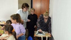 W turkowskiej bibliotece bawili się wierszem