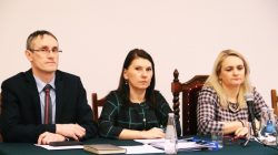 Władysławów. Sesja rady gminy