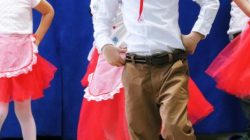 Obdarowani piosenką, laurką i uściskami. Dzień Babci i Dzień Dziadka w Cisewie