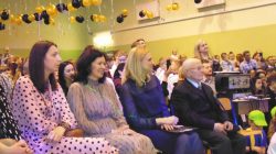 Władysławów. Ferie zaczęli zabawą choinkową