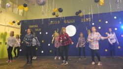 Władysławów. Ferie zaczęli zabawą choinkową