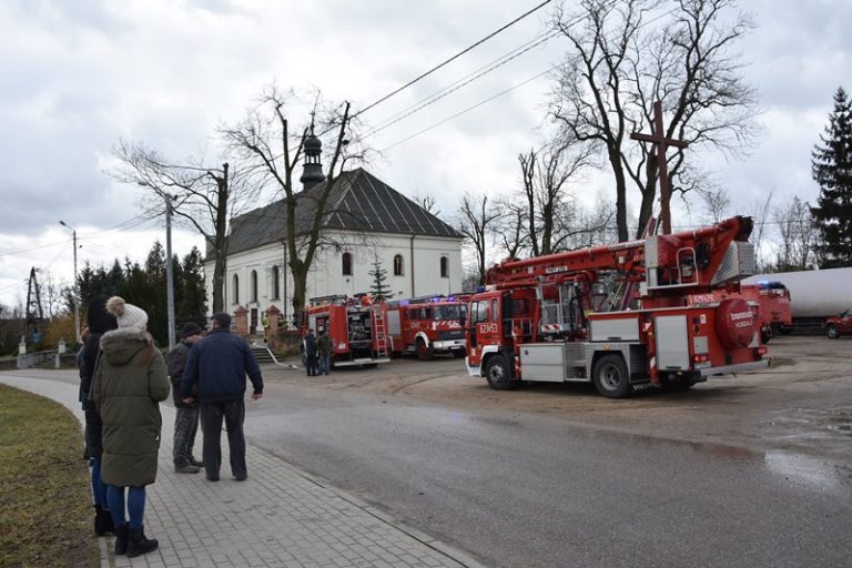 Pożar w parafii Trójcy Świętej w Skęczniewie