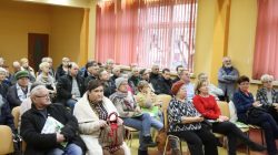 Samorząd osiedlowy inicjuje dyskusję. Śmieci budzą emocje
