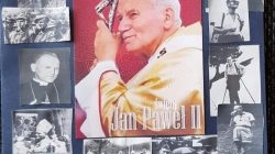 SP 4 Turek. 100. rocznica urodzin Jana Pawła II