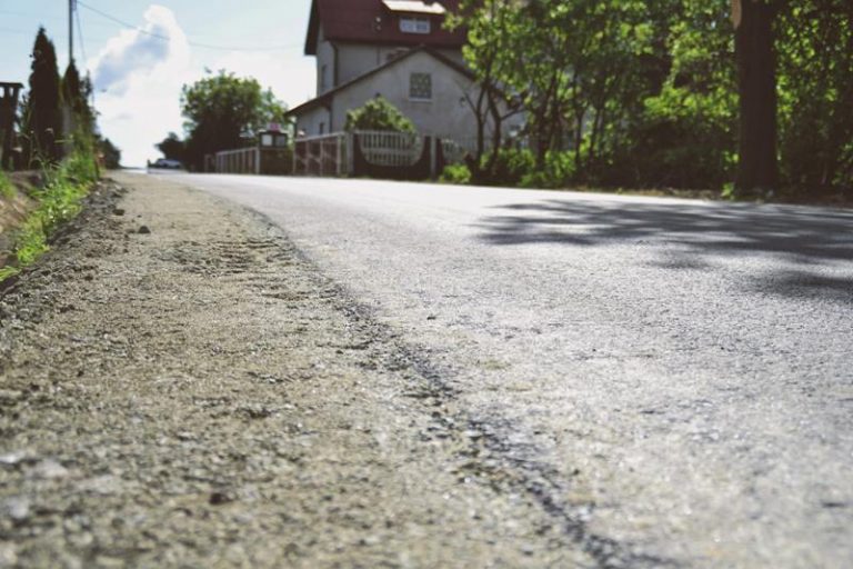 Malanów. Droga Skarżyn-Kolonia