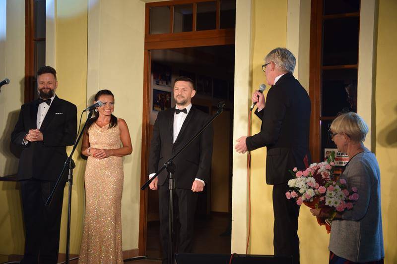 Tuliszków. Letnia Filharmonia Parkowa pełna humoru i piosenek