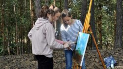 Urokliwe zakątki wsi Bibianna w plenerze malarskim