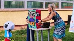 Szalone zabawy z Kicia Kocią