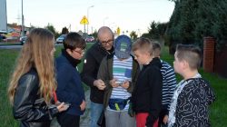 Gra mobilna "Słodka afera"