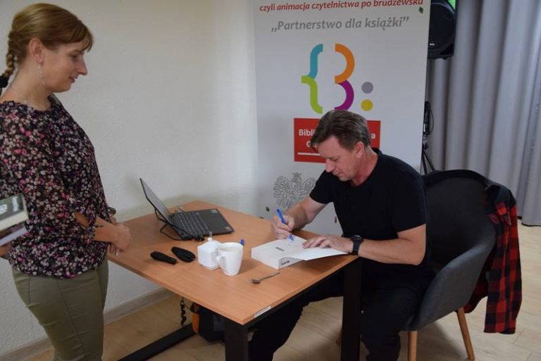 “EKO biblioteka, czyli animacja czytelnictwa po brudzewsku”