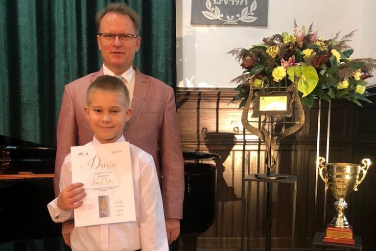 Młody trębacz Jaś Pięta z PSM w Turku zajął drugie miejsce na konkursie w Szczecinku