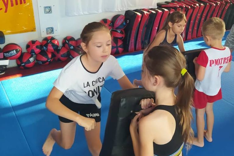 Lodowy trening dla dzieci i młodzieży