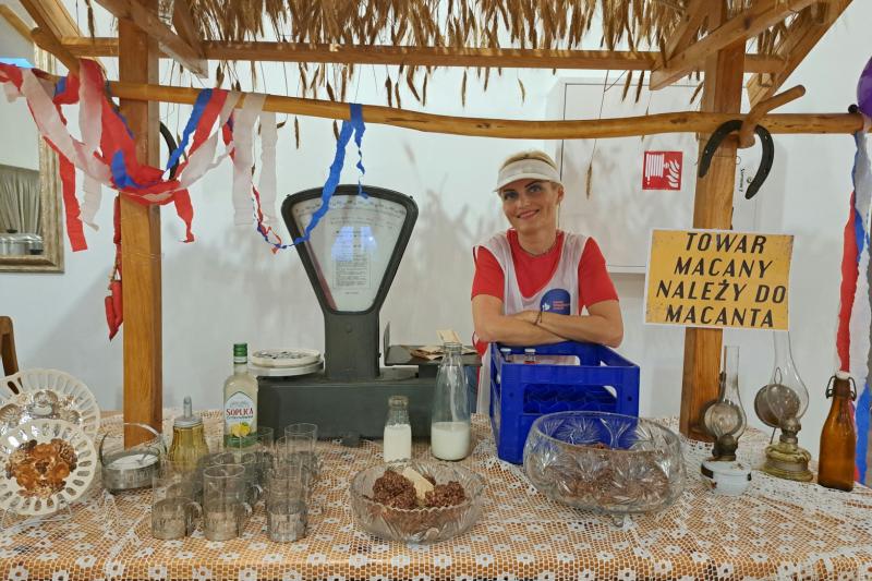 Spotkanie seniorów w klimacie PRL-u