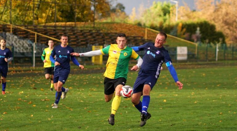Tur Turek i Orzeł Grzegorzew zgodnie wygrywają swoje mecze