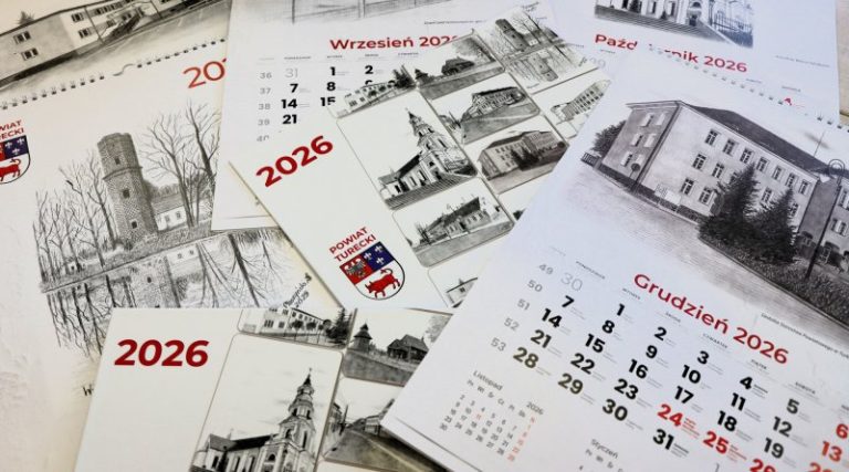 Kalendarz Powiatu Tureckiego 2026 z rysunkami Muszyńskiego