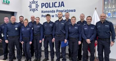 Policjanci z Turku odebrali akty mianowania i awanse