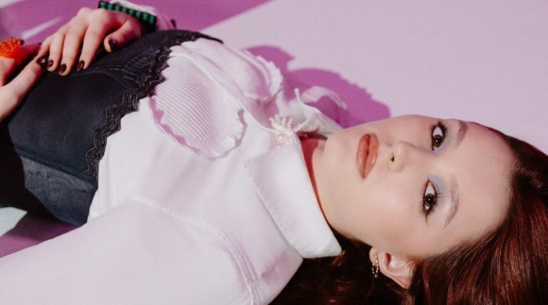 Paula Biskup wydała debiutancki album „Szpilki”. Jest już dostępny