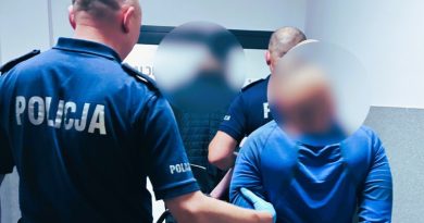 Policja zatrzymała dwóch poszukiwanych mężczyzn