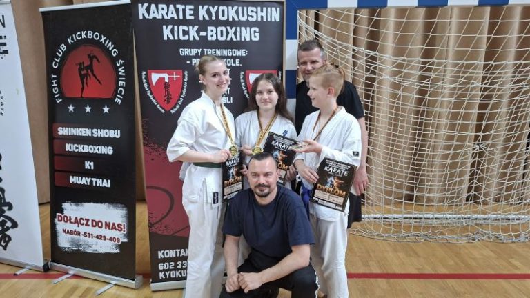 Karatecy Strikera Turek z medalami mistrzostw Kujaw