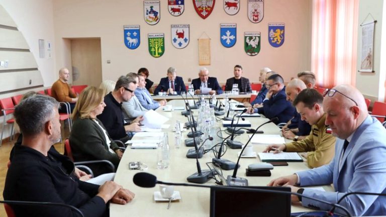 Komisja Bezpieczeństwa debatowała o odorach i szczurach