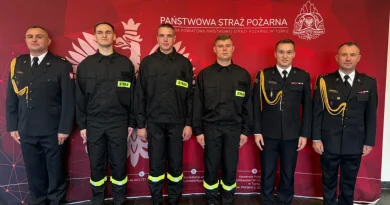 Trzech nowych strażaków złożyło ślubowanie w Turku